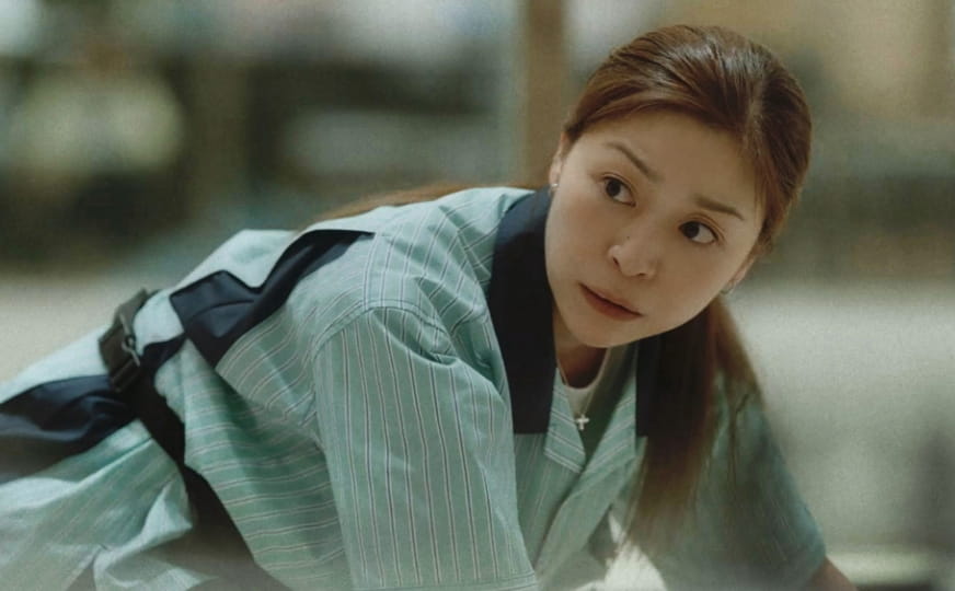 内田慈／崎山伊織