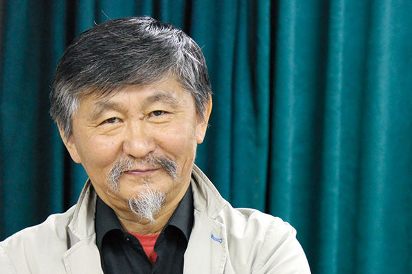アクタン・アリム・クバト